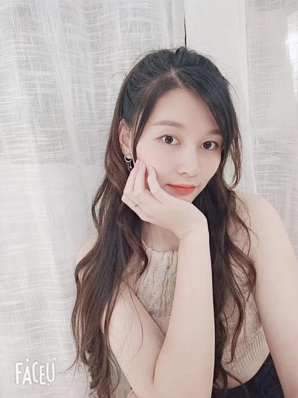 温柔可人的表妹 第1张