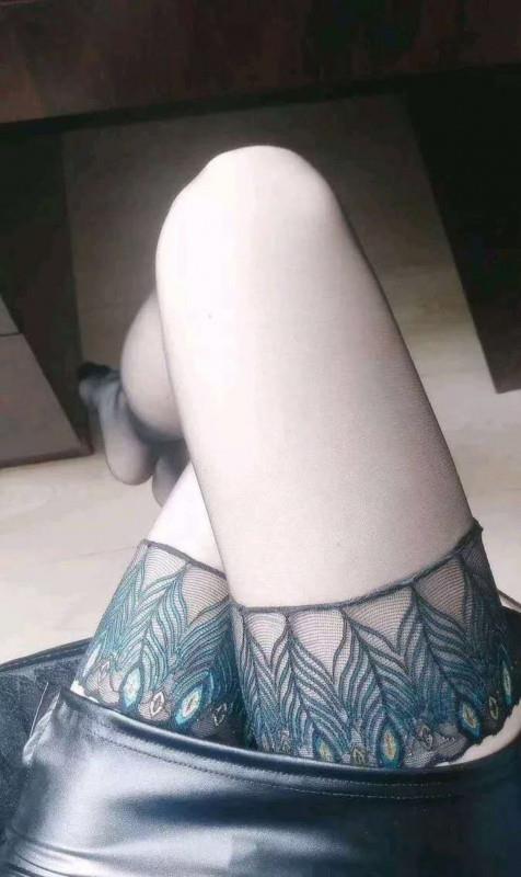 香坊极骚熟女一枚 第1张