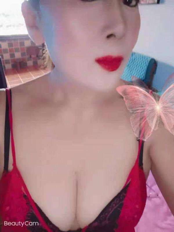 便宜泻火过夜熟女 第2张