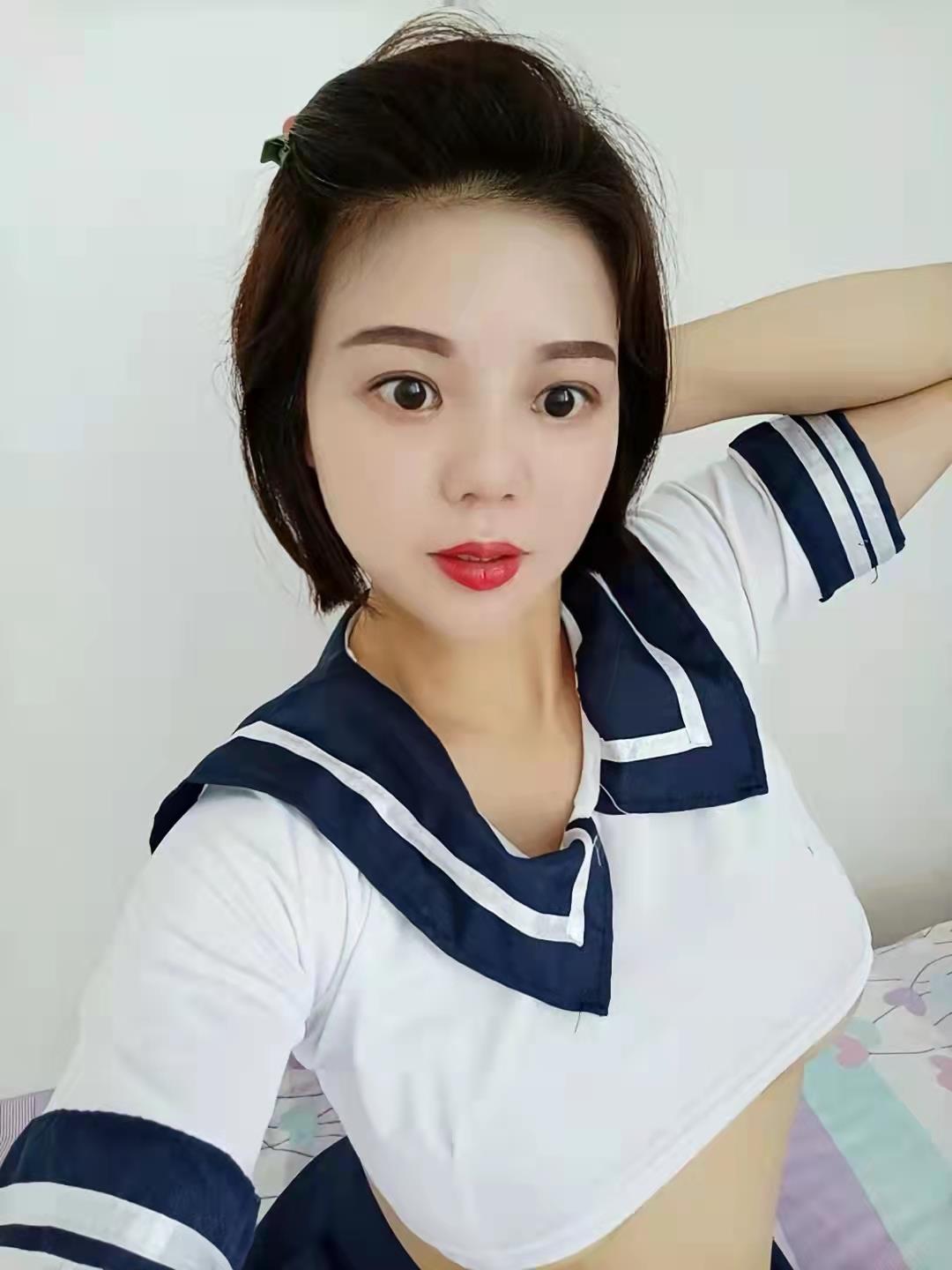 西乡彤彤大胸活好 第3张