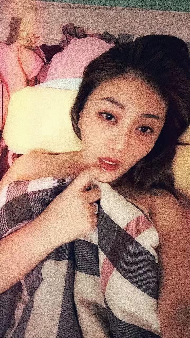 风骚极品服务小少妇 第2张