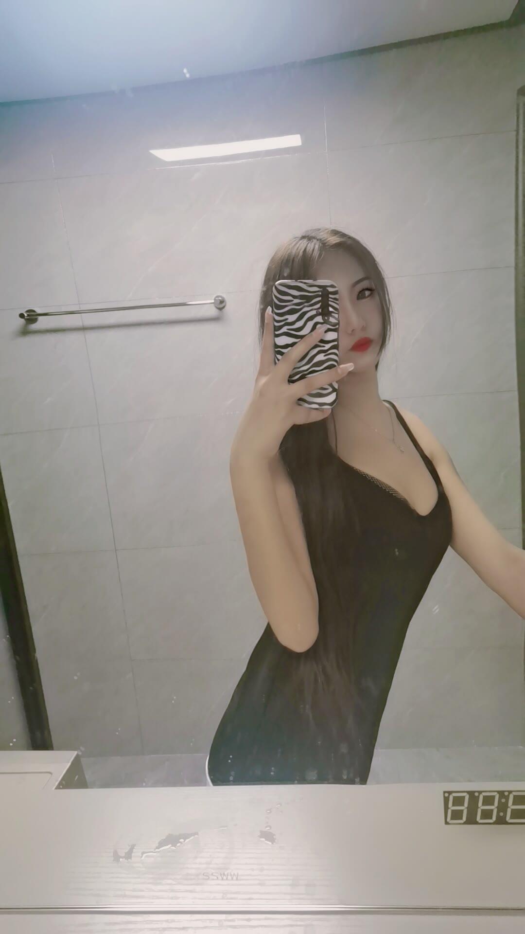 朝阳高颜值服务系妹子，还有个舍友可双飞 第2张