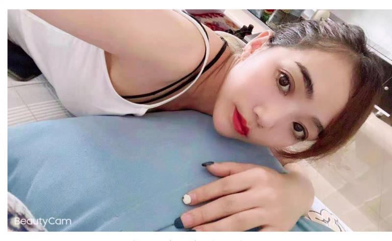 双流水多的骚妹子 第2张
