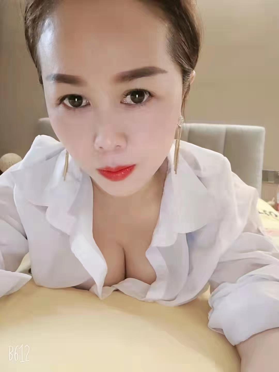 拱墅小姐 第1张