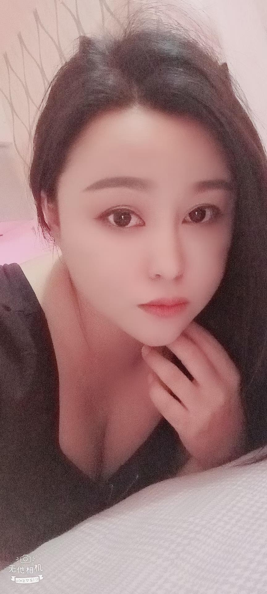 江岸小妖精 第1张