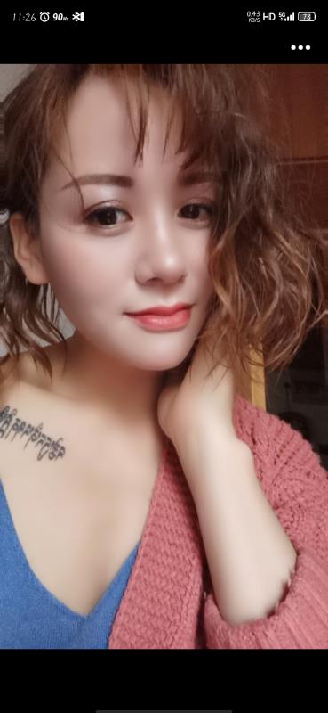 服务不错的御姐 第2张