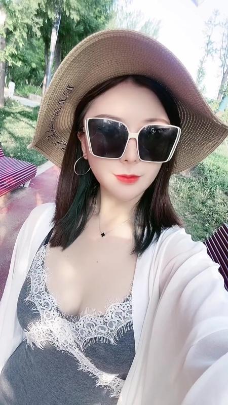 朝阳大奶妹妹 第3张