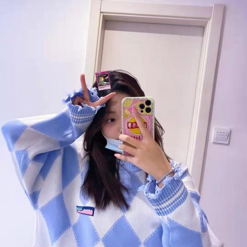 00后娃娃脸 第1张