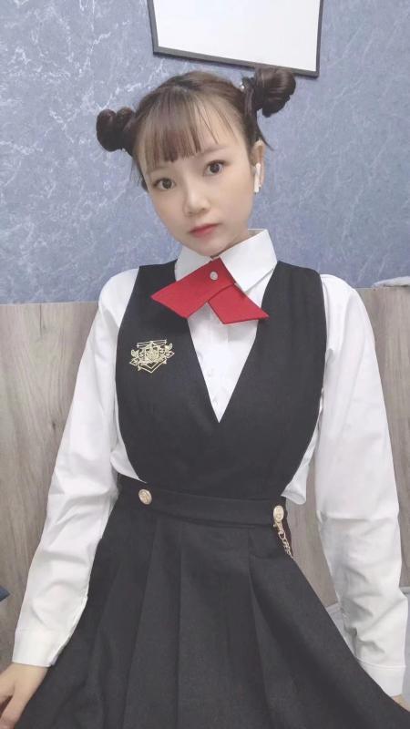 秦淮童颜巨乳 第2张