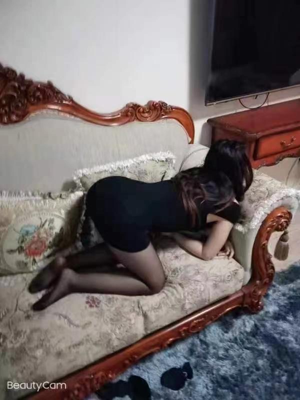 福山大胸年轻妹子 第2张