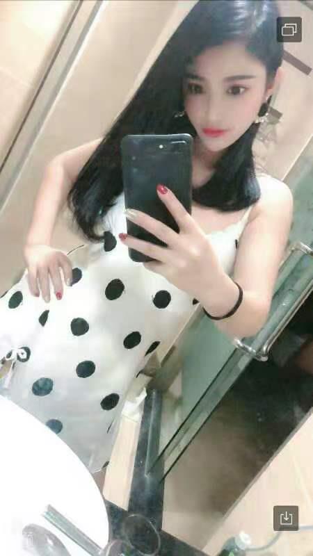 给大家介绍一个约过的妹子 第1张