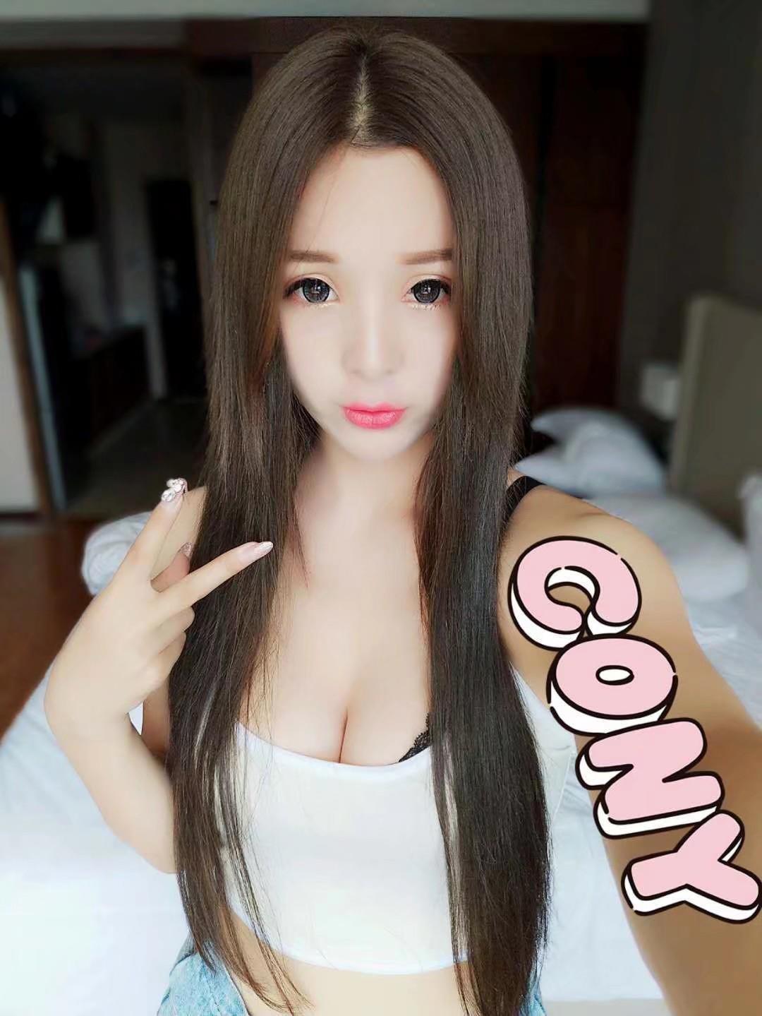 徐汇区本本，爱健身的大胸妹子，身材倍儿好 第2张