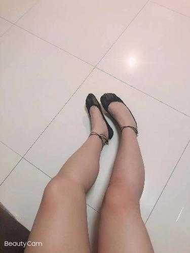 呼和浩特再验女痞子 第1张