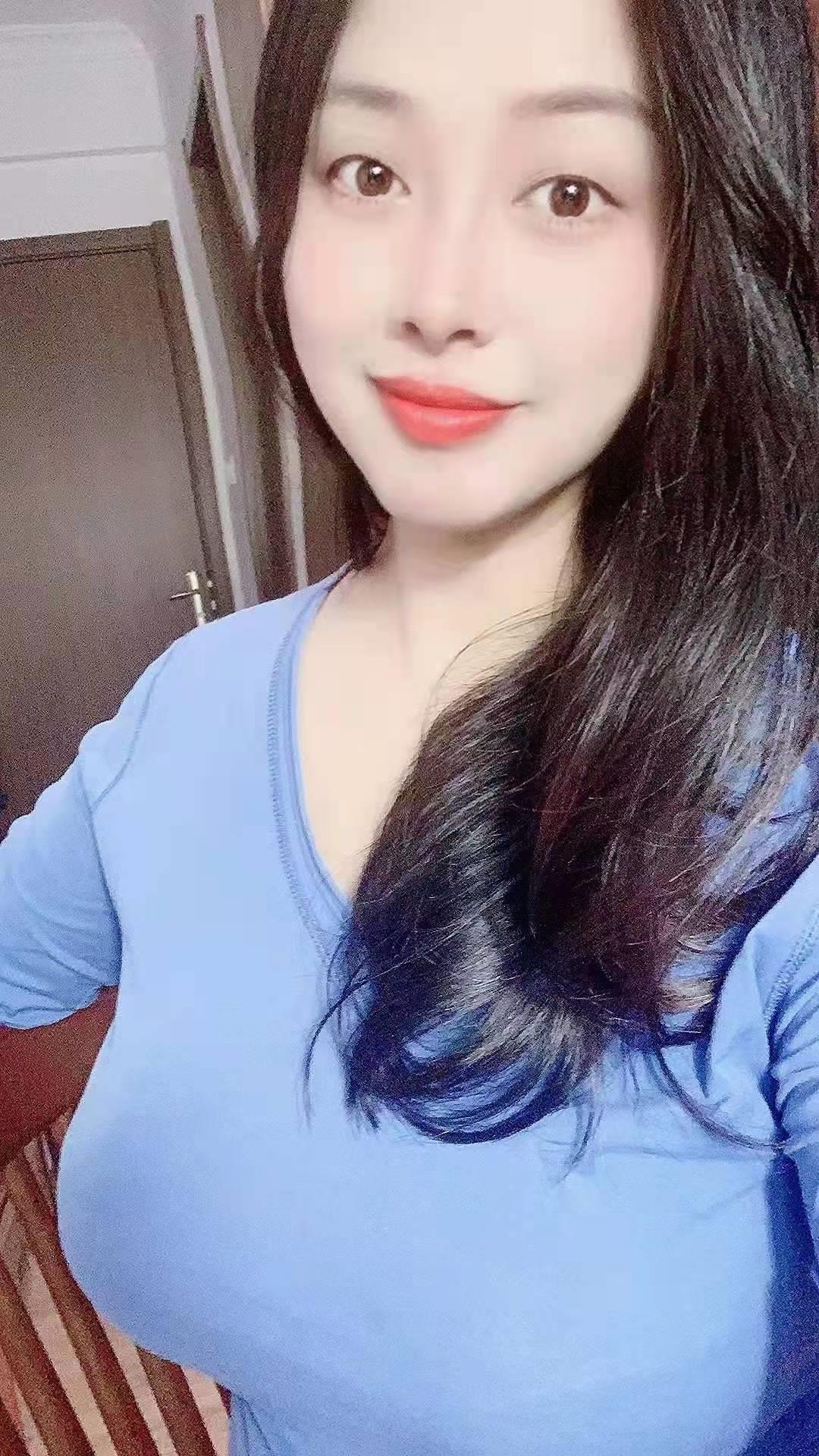 上城年轻漂亮小姐姐 第1张