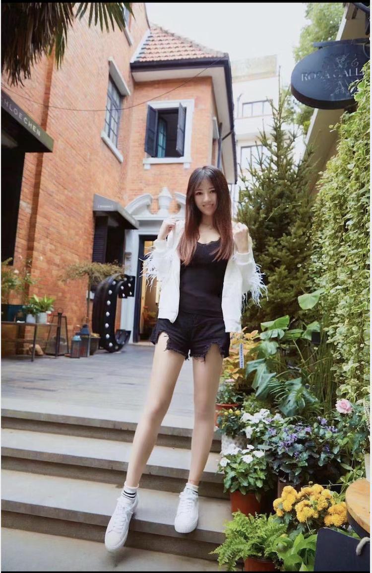 普陀00后云南少数名族妹子 第1张
