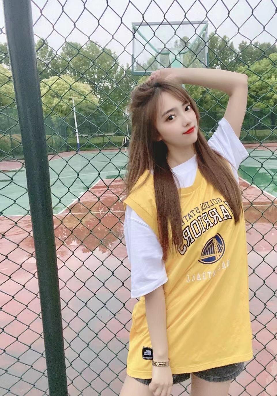 罗湖00年小妹 第3张