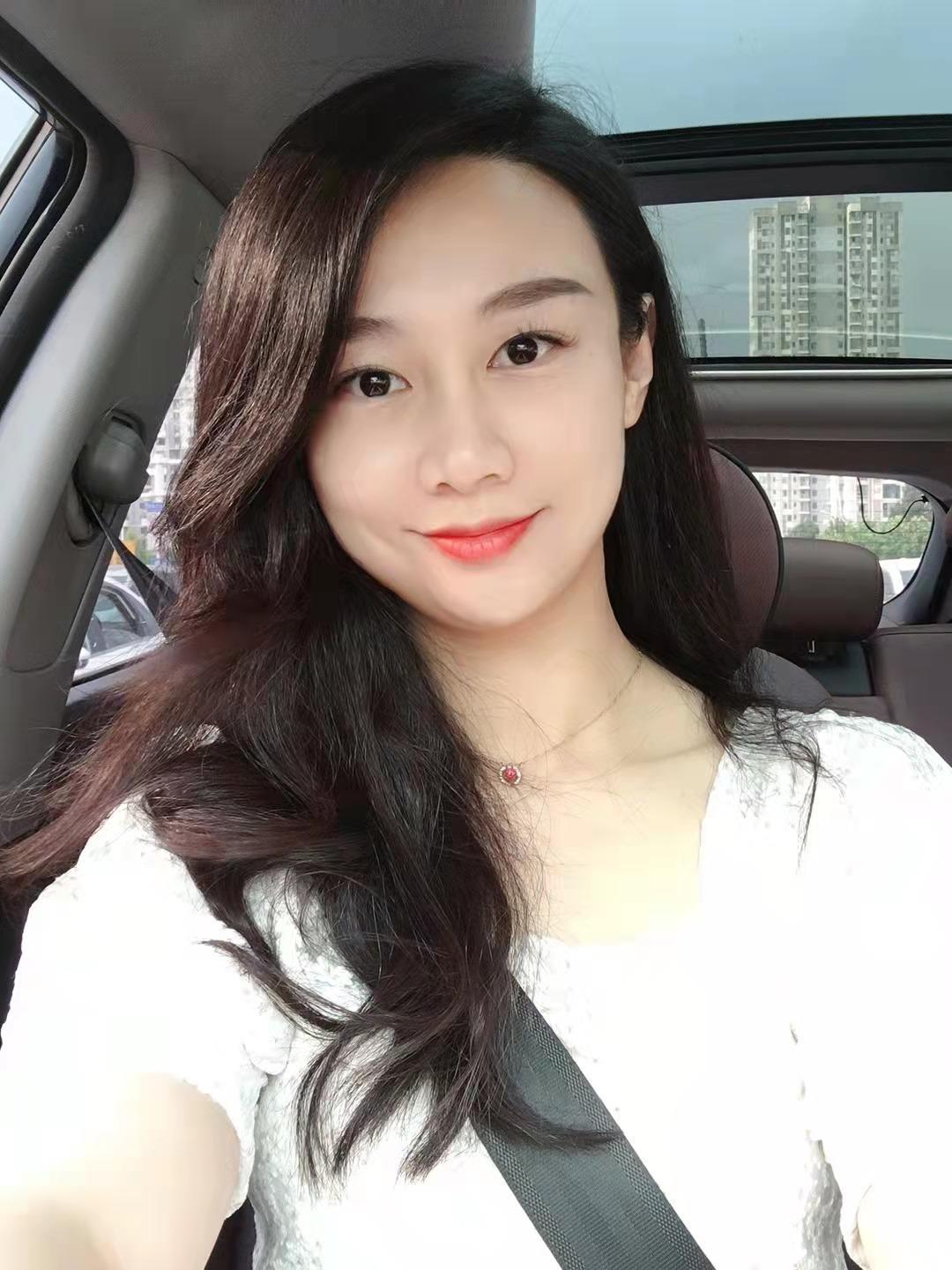 刚做不久漂亮年轻小姐姐兼职 第1张