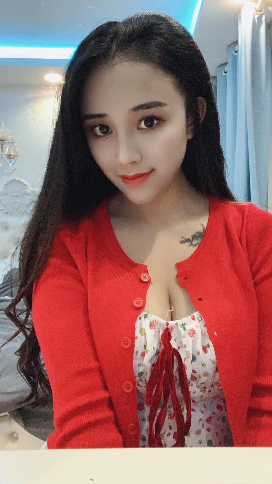 验证了一个长相身材俱佳的妹子 第3张