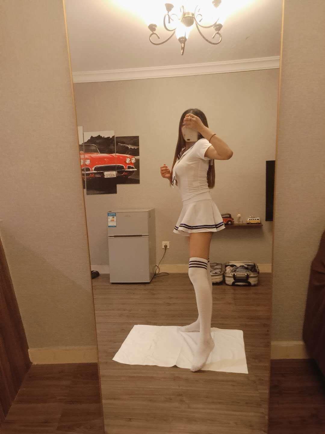 通达街大长腿爽记 第2张