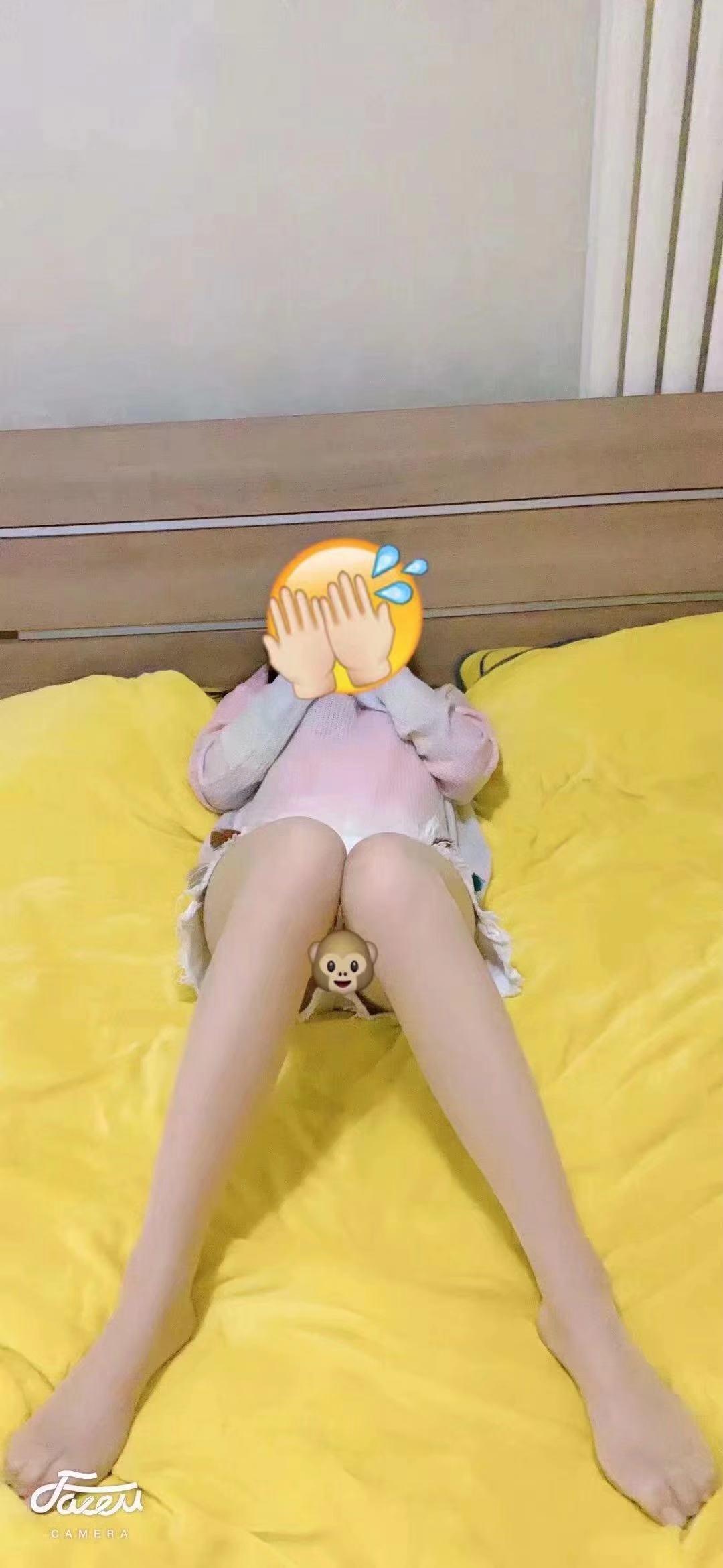 立水桥的寒冬和温暖，年轻可爱的虎牙小妹子 第2张