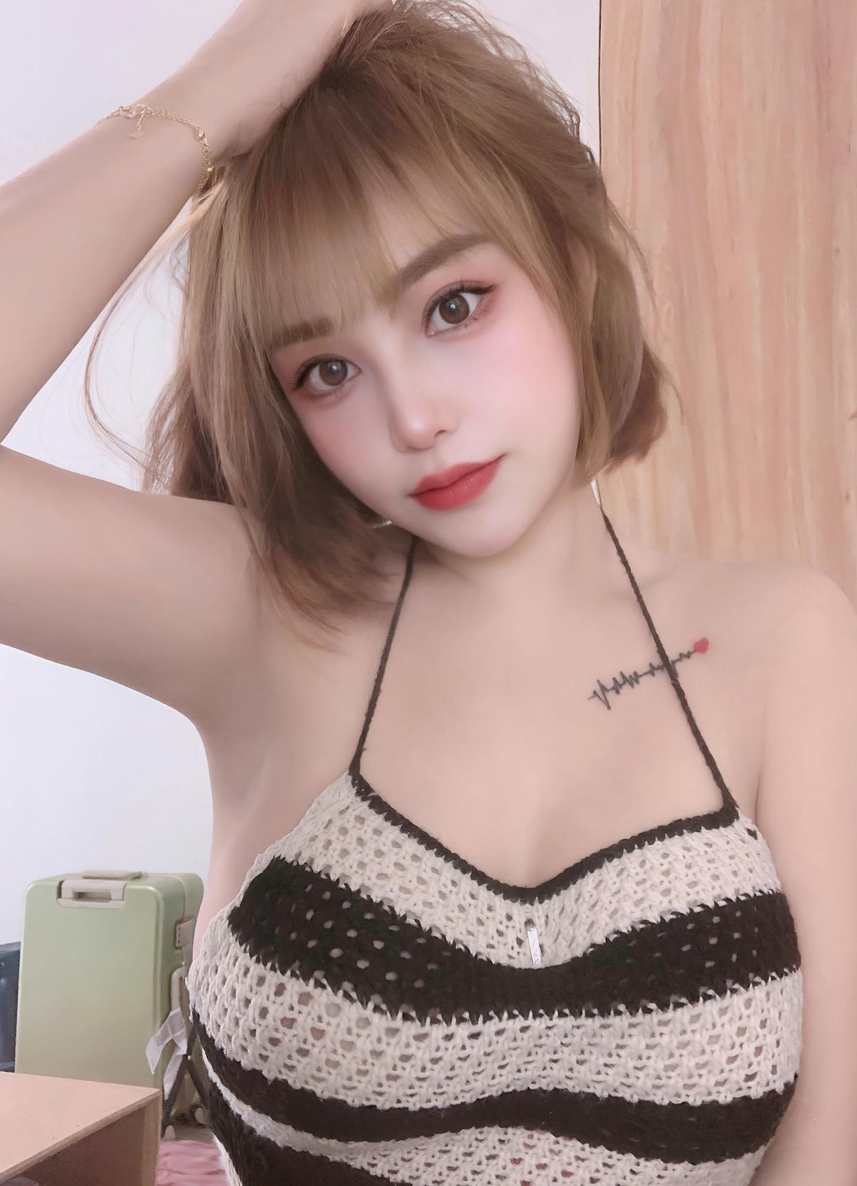 小萌妞淼淼，主动起来很过瘾 第2张