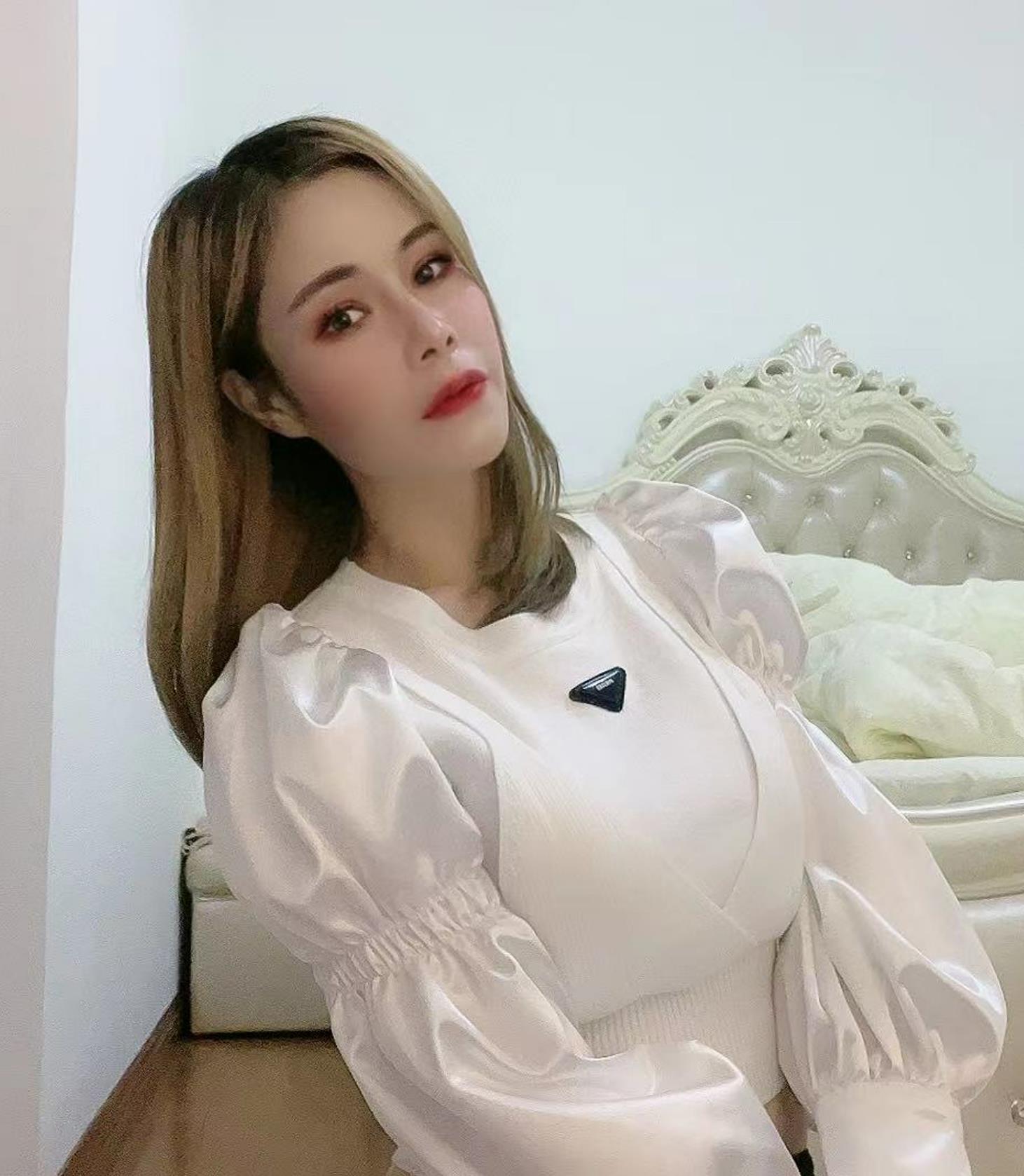 小御姐半颗心，平时有健身，态度温柔 第2张