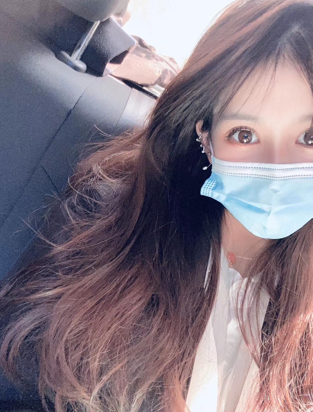 抱起来操年轻小妹逼紧水多 第2张