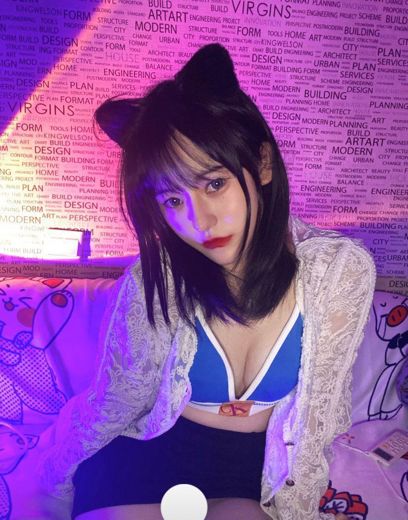 历下校花级别的妹妹 第3张