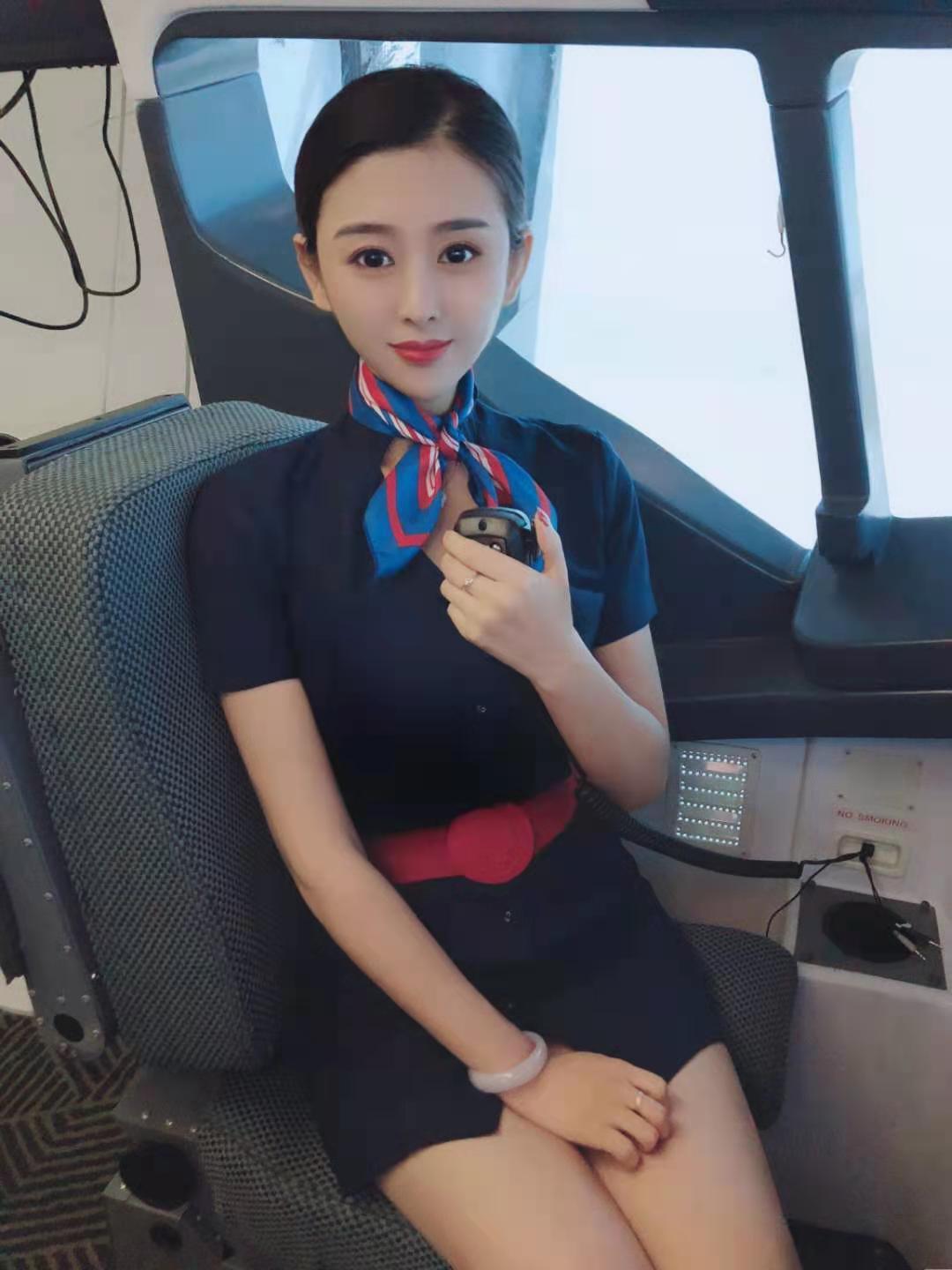 颜值高身材好的妹子! 第2张