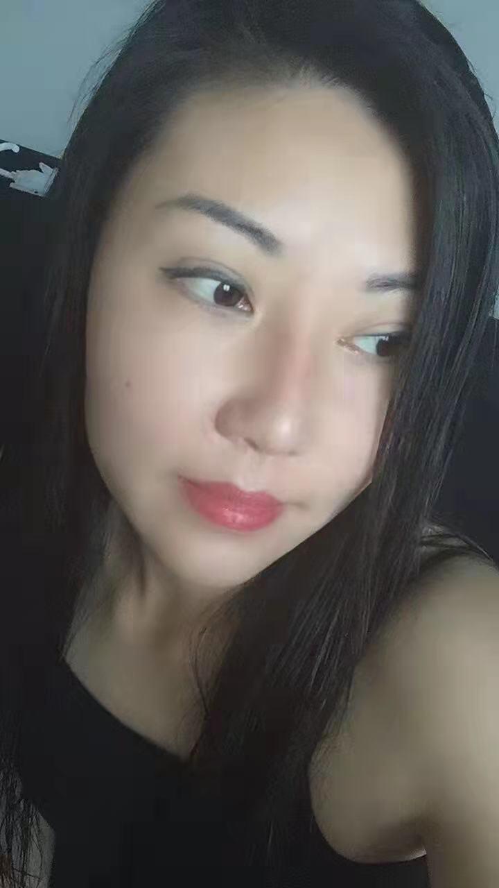 五棵松附近活泼可爱的小少妇归来，口活相当爽 第1张