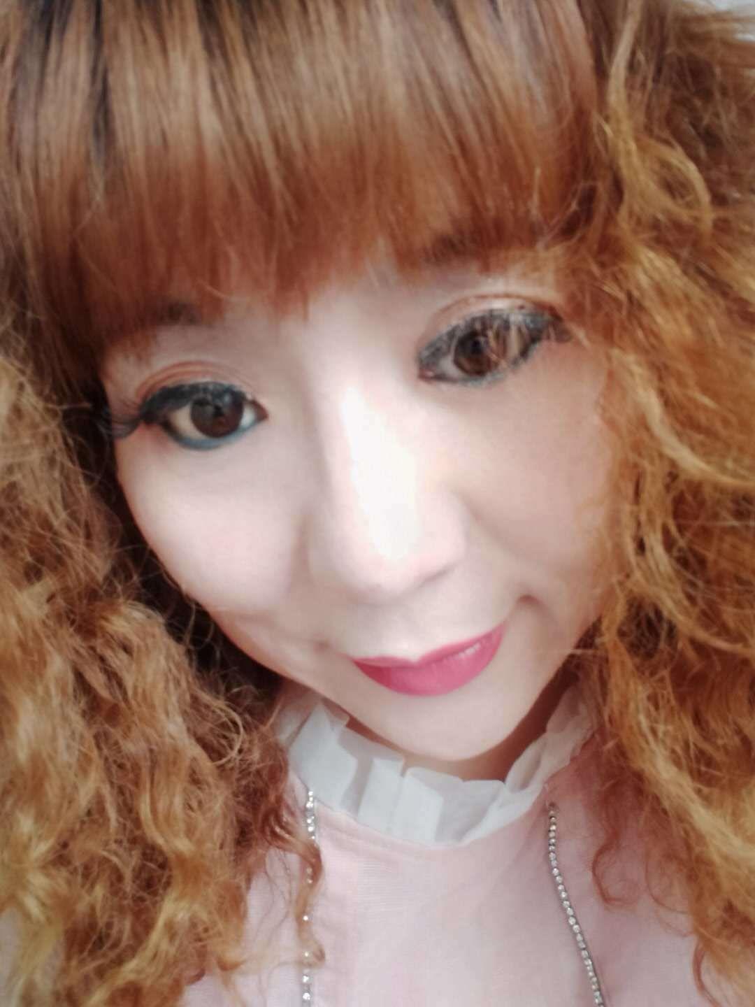 能三通的大姐 第2张