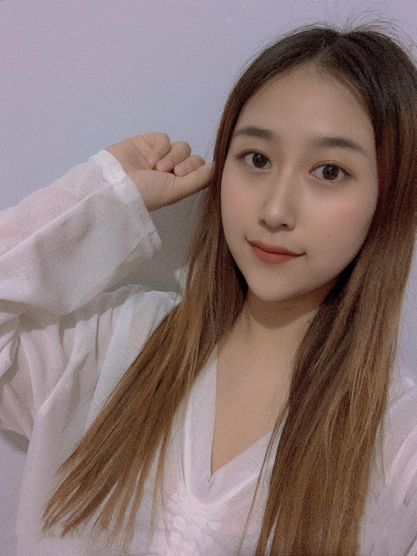 周末约的小妹出来耍 第1张